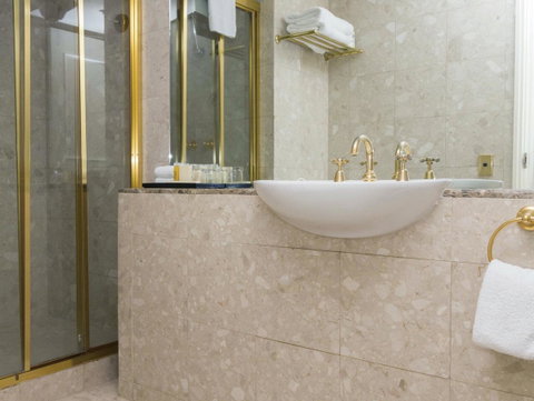 Stamford Plaza Melbourne - Accommodation Cooktown 3