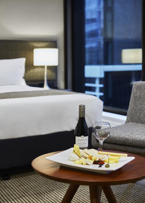Stamford Plaza Melbourne - Accommodation Cooktown 17