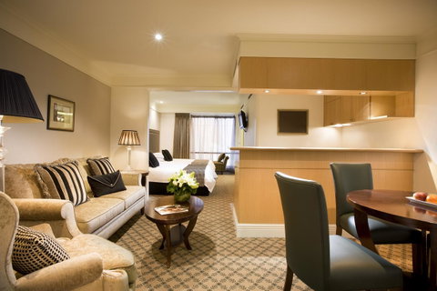 Stamford Plaza Melbourne - Accommodation Cooktown 1