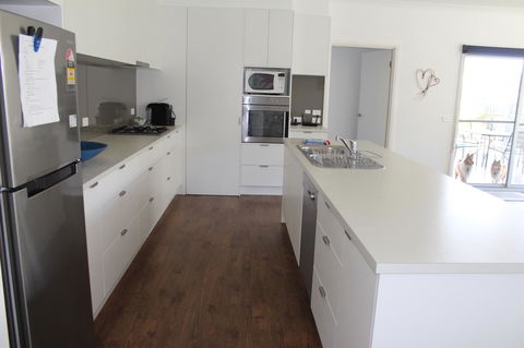 Tamara Temptation - Accommodation Cooktown 6