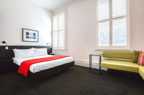 Middle Park Hotel - Accommodation Cooktown 0