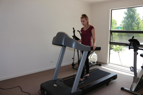 Bairnsdale International - Accommodation Cooktown 6