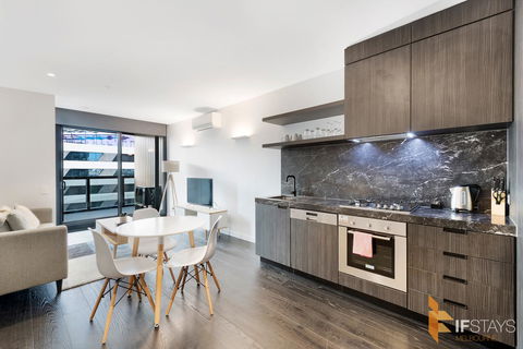 IFSuites (IFSTAYS) North Apartment - Accommodation Cooktown 13