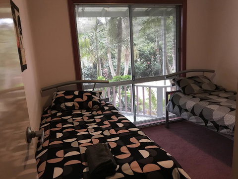 Eagle Bay Views - Accommodation Cooktown 1