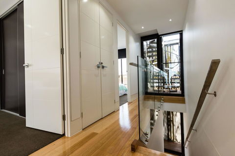 RenÃ©e - Beyond A Room Private Apartments - Accommodation Cooktown 5
