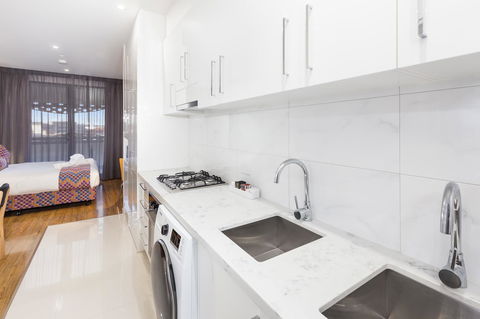 City Edge Dandenong Apartment Hotel - Accommodation Cooktown 9