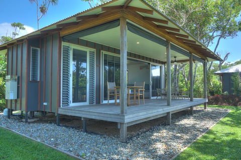 The Bungalows - Accommodation Cooktown 2