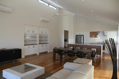 The Carnarvon Luxury Canal Home - Accommodation Cooktown 3