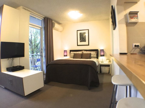 The Chee Bondi - Accommodation Cooktown 1