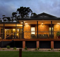 The Clyde Greenock - Accommodation Cooktown