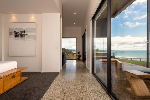 The Cove Tasmania - Accommodation Cooktown 2