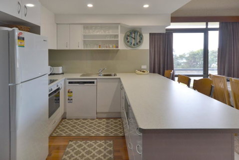 The Crest 6 33 Pacific Drive - Accommodation Cooktown 2