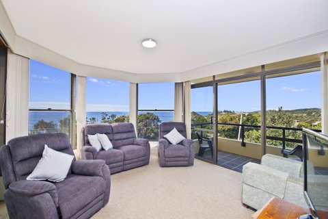 The Crest 8 33 Pacific Drive - Accommodation Cooktown 2