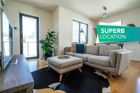 The Edge At Gilberton - Wifi - Nespresso - City Fringe - Accommodation Cooktown 0