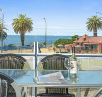 The Frontage Resort-Style Apartment - Accommodation Cooktown