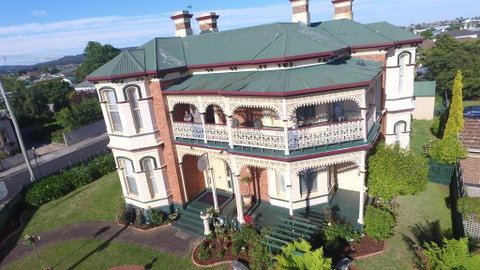 The Grand On Macfie - Accommodation Cooktown 0
