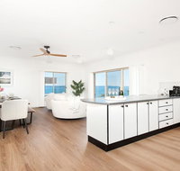 The Great Entertainer - Accommodation Cooktown