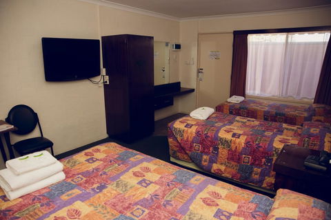 The Miners Rest Motel - Accommodation Cooktown 2