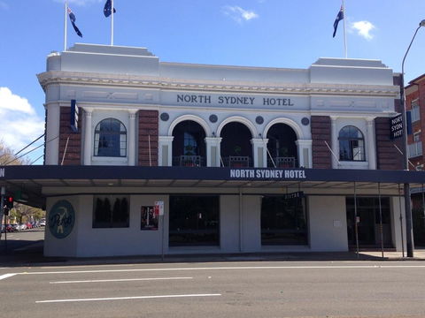 The North Sydney Hotel - Accommodation Cooktown 0