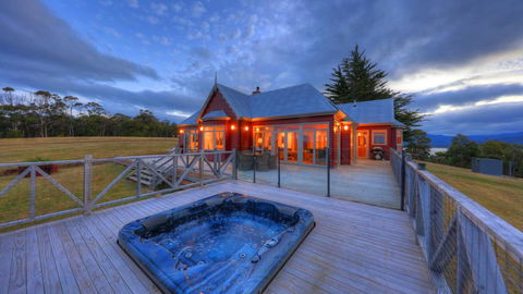 The Peninsula Experience - Accommodation Cooktown 1