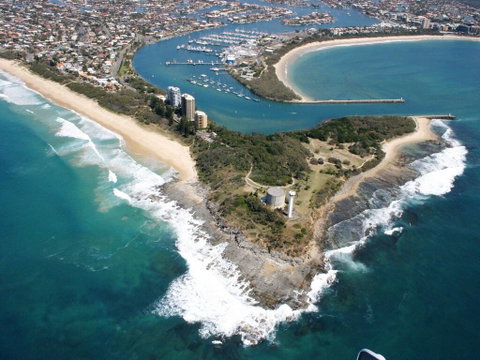 The Penthouse @ Point Cartwright - INSTANT HOTEL WINNER 2019 - Accommodation Cooktown 2