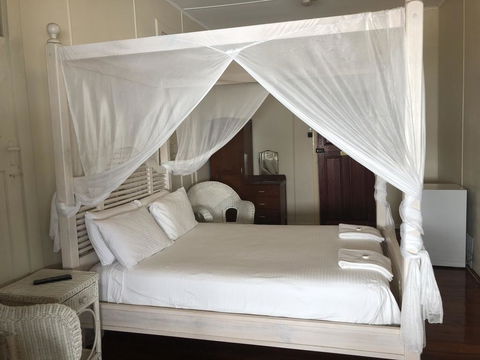 The Prince Of Wales - Accommodation Cooktown 2