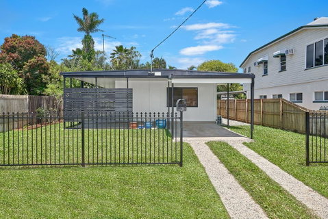 The Red Sparrow 2 - Accommodation Cooktown 0