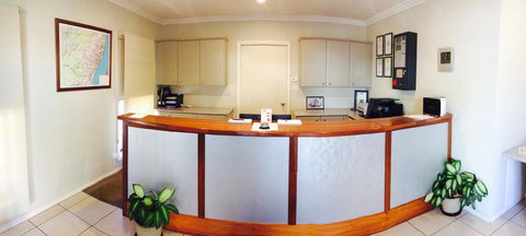 The Saltbush Motor Inn - Accommodation Cooktown 1