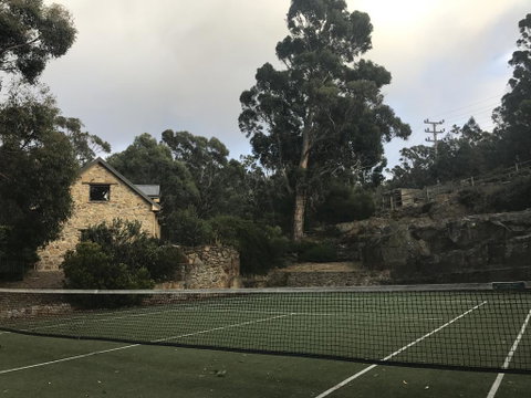 The Stone Cottage (with Tennis Court) - Accommodation Cooktown 3
