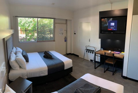 The Stuart Hotel-Motel - Accommodation Cooktown 0