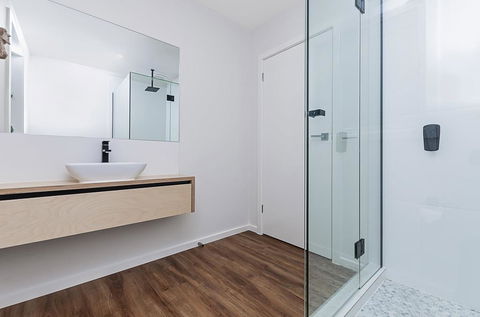 Thunder Point Cottage - Accommodation Cooktown 3