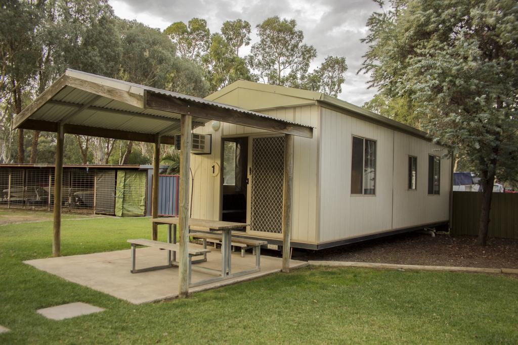 Koonoomoo VIC Accommodation Cooktown