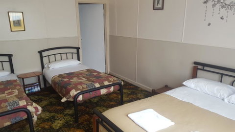 Tingle All Over Budget Accommodation - Accommodation Cooktown 2