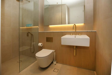 Top Notch 1 Bedroom 201 CALIBRE - Accommodation Cooktown 2