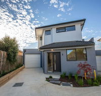 Trendy sweet home 4BedsBlackburn South - Accommodation Cooktown