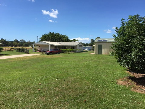 Tropical Retreat - Accommodation Cooktown 0