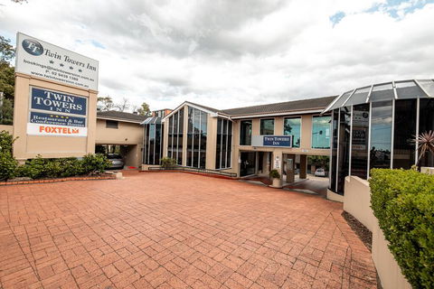 Twin Towers Inn - Accommodation Cooktown 3