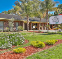 Two Rivers Motel
