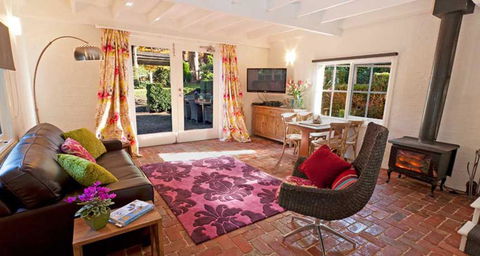 Tyneside Gatehouse - Accommodation Cooktown 3