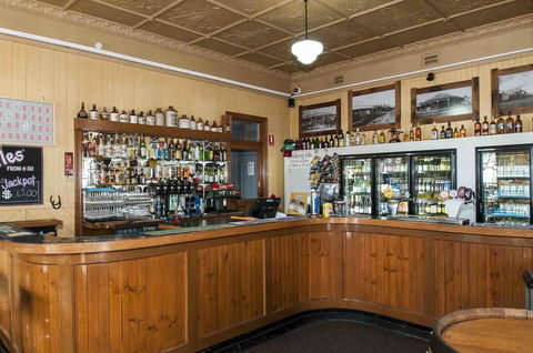 Ulmarra Hotel - Accommodation Cooktown 2