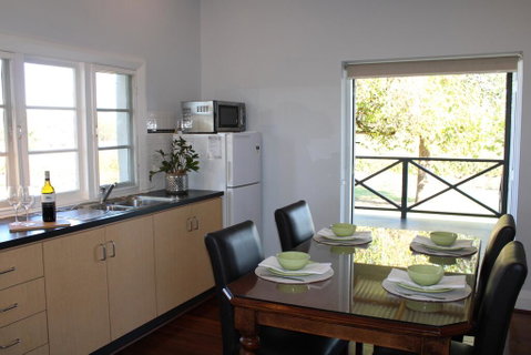 Upper Reach Spa Cottage - Accommodation Cooktown 3