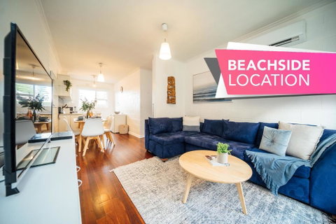 Urban Beach Shack-Metres From The Beach & Cafes - Accommodation Cooktown 0