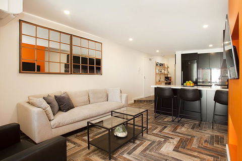 Urban Rest - Young St - Accommodation Cooktown 0