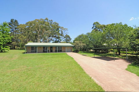 Valley Haven - 3 Bedrooms Close To The Village! - Accommodation Cooktown 1