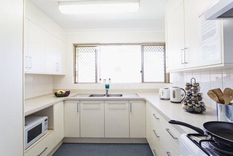 Vickery House 8 Bedroom Flat - Accommodation Cooktown 0
