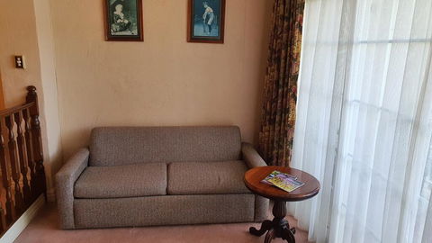 Victoria House Motor Inn - Accommodation Cooktown 2