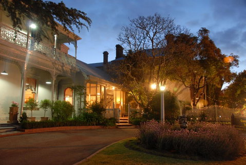 The Riversleigh - Accommodation Cooktown 11