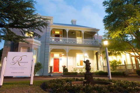The Riversleigh - Accommodation Cooktown 27