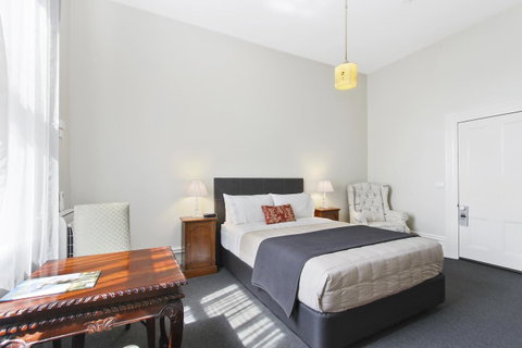 The Riversleigh - Accommodation Cooktown 22
