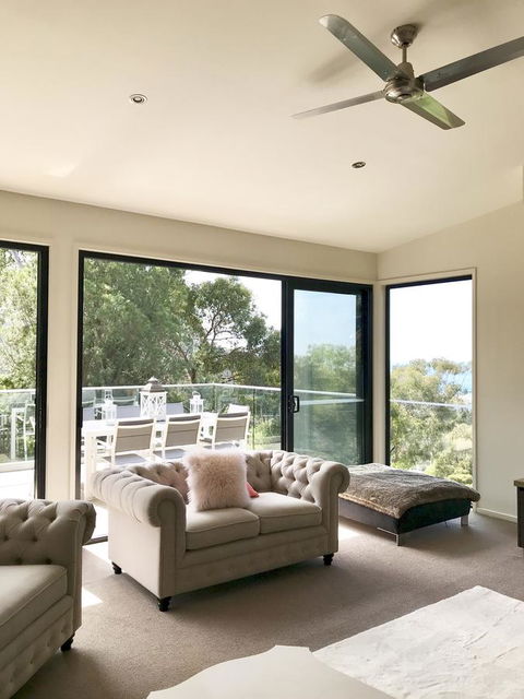 Lorne Sea View Terrace House - Accommodation Cooktown 29